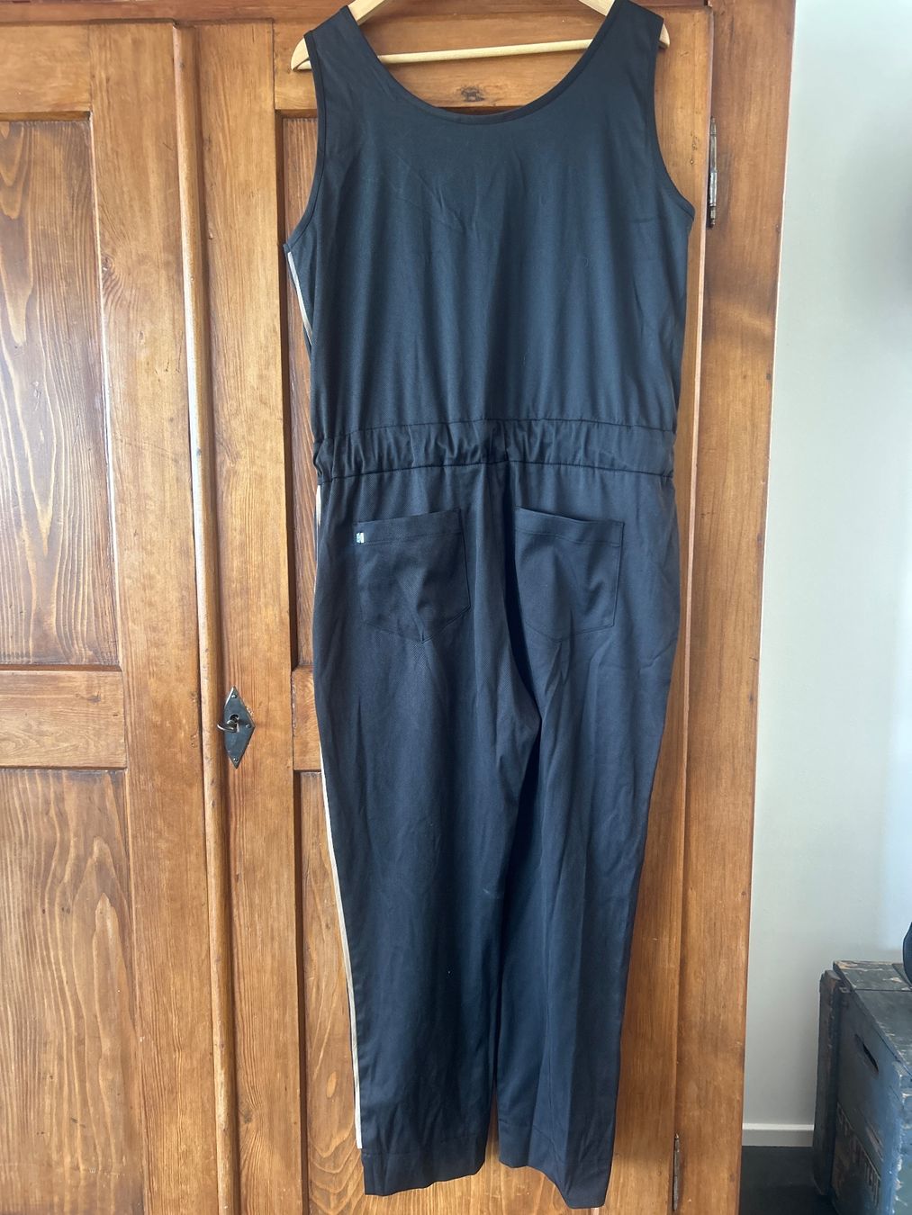 Tute: Combinaison noire Cop. Copine taille 42 – Usato da St-Aubin-Sauges venduto da vildfr 2