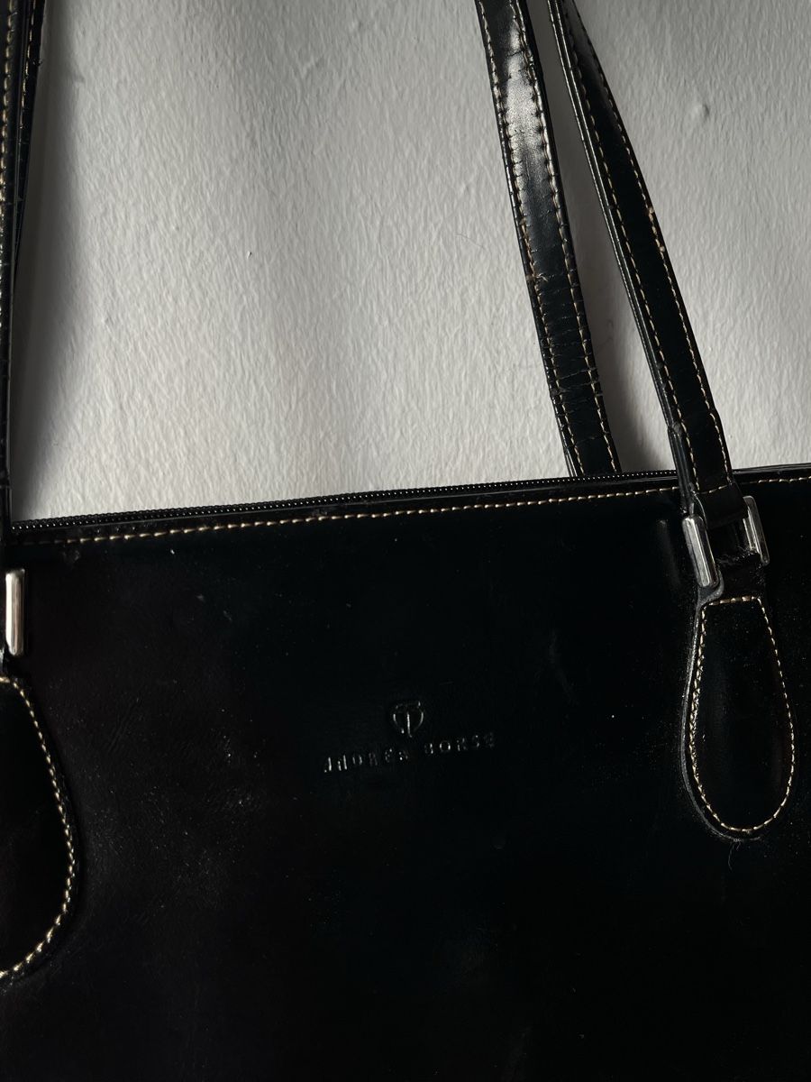 Taschen: Echtleder Tasche - schwarz – Gebraucht aus Zürich von olive_ 1