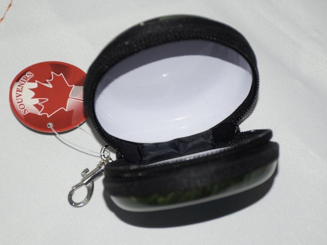 Portachiavi: Münze Etui mit Mini Karabiner "Canada" – Nuovo e nell'imballaggio originale da Wetzikon ZH venduto da Wetzicardo25 2