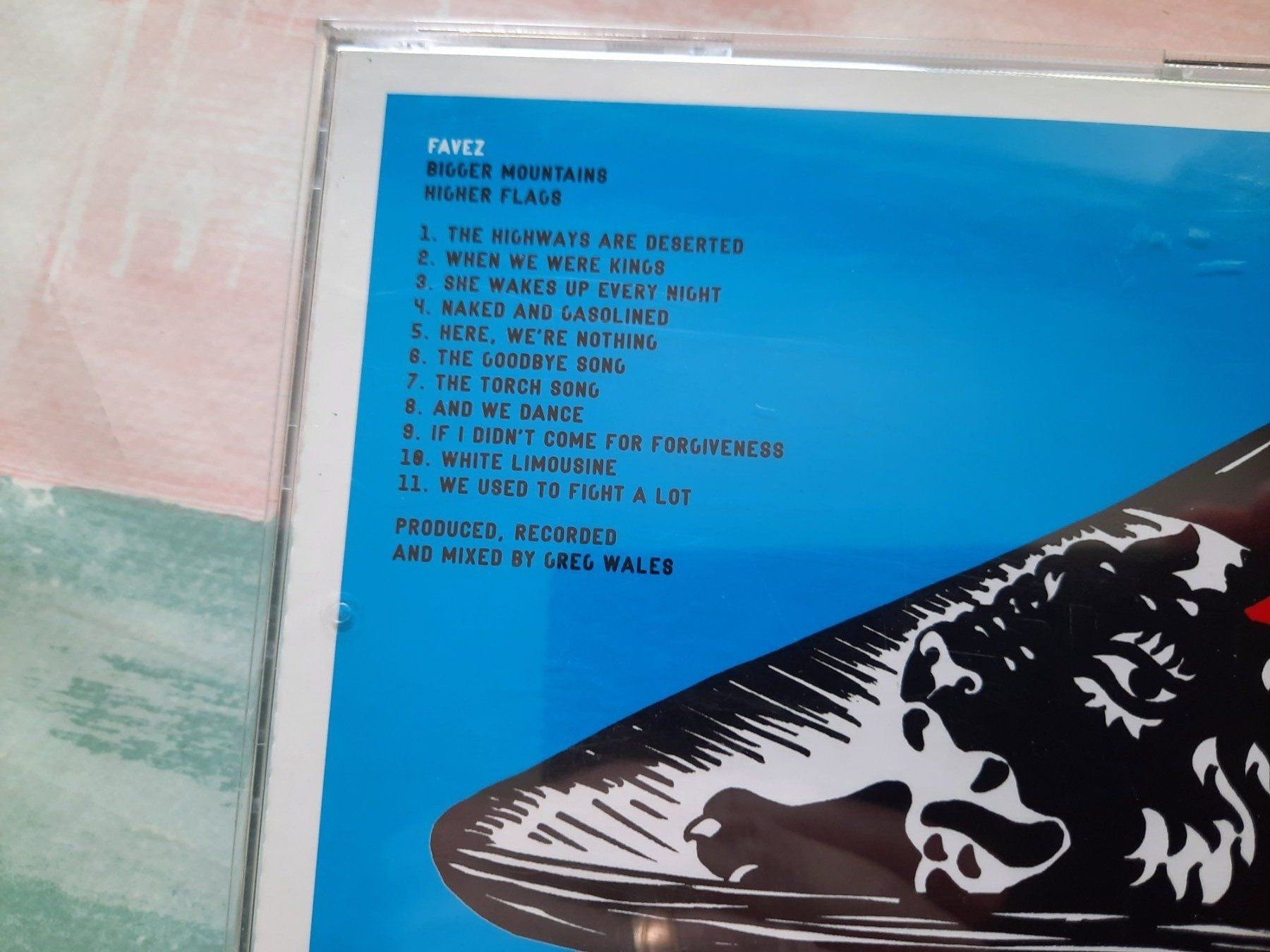 CDs: CD Favez - Bigger Mountains, Higher Flags  – Gebraucht aus Pully von bro_n52j 2