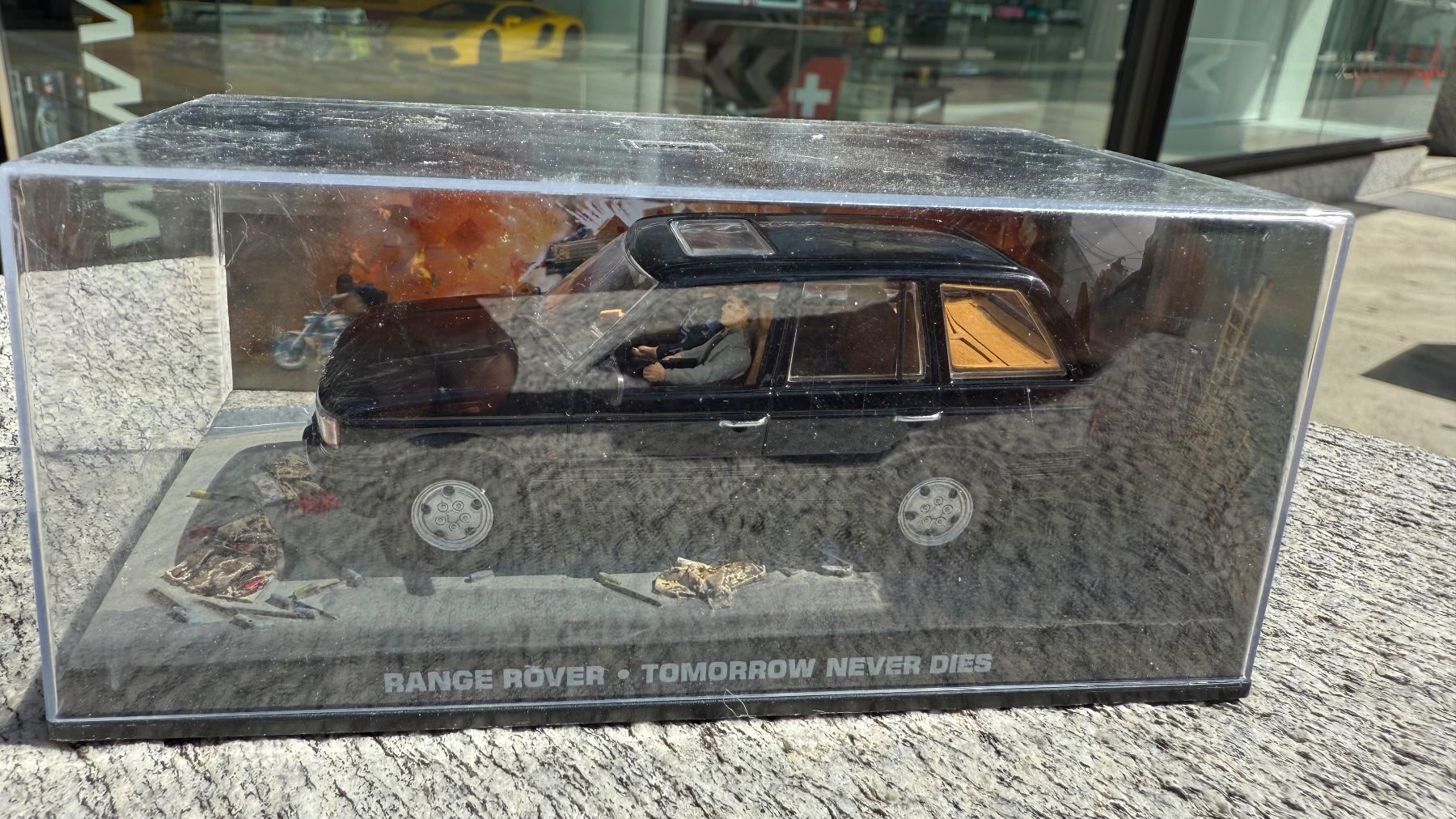 Kit di modellismo & Modellini statici: Deagostini 1:43 007 James Bond Range Rover – Usato da Chiasso venduto da Carrara-Modellismo