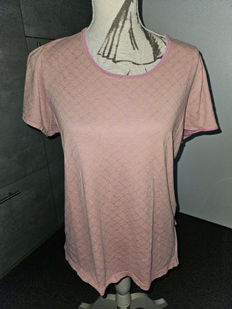 Rosa T-Shirt mit feinem Muster - ISA 