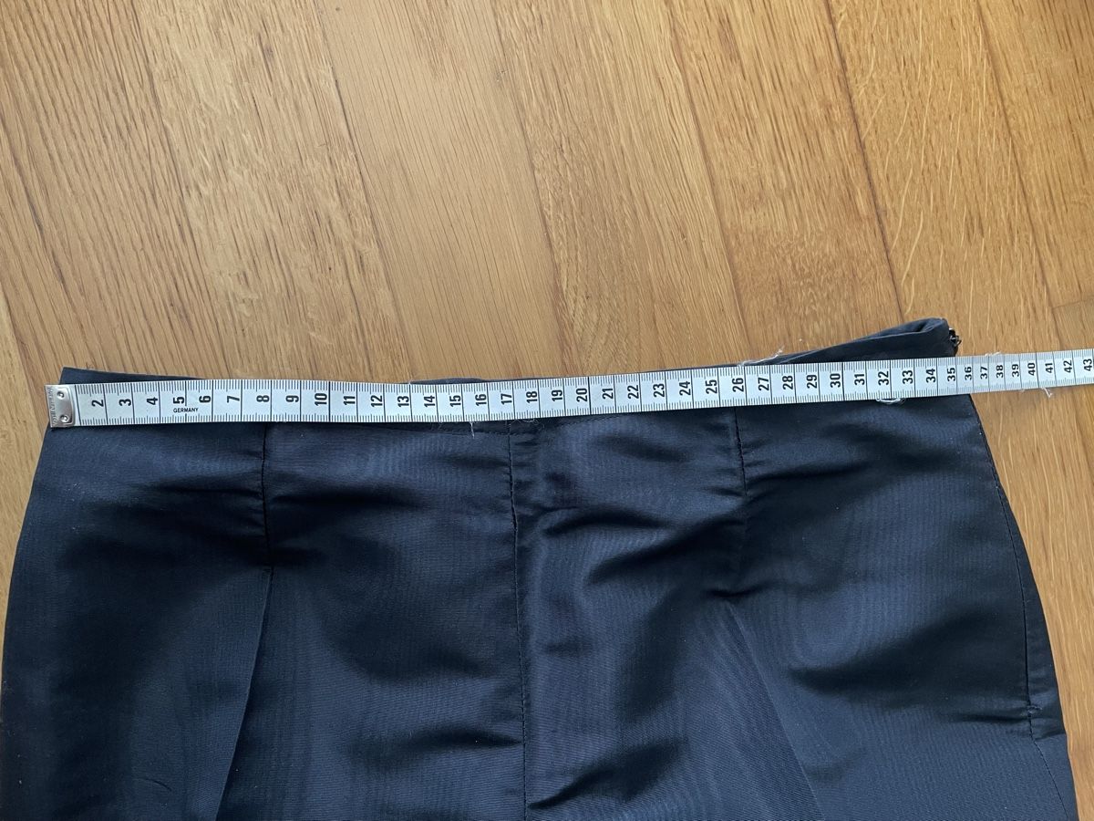 Pantaloni: Elegante Seidenhose – Usato da Zürich venduto da silab69 2