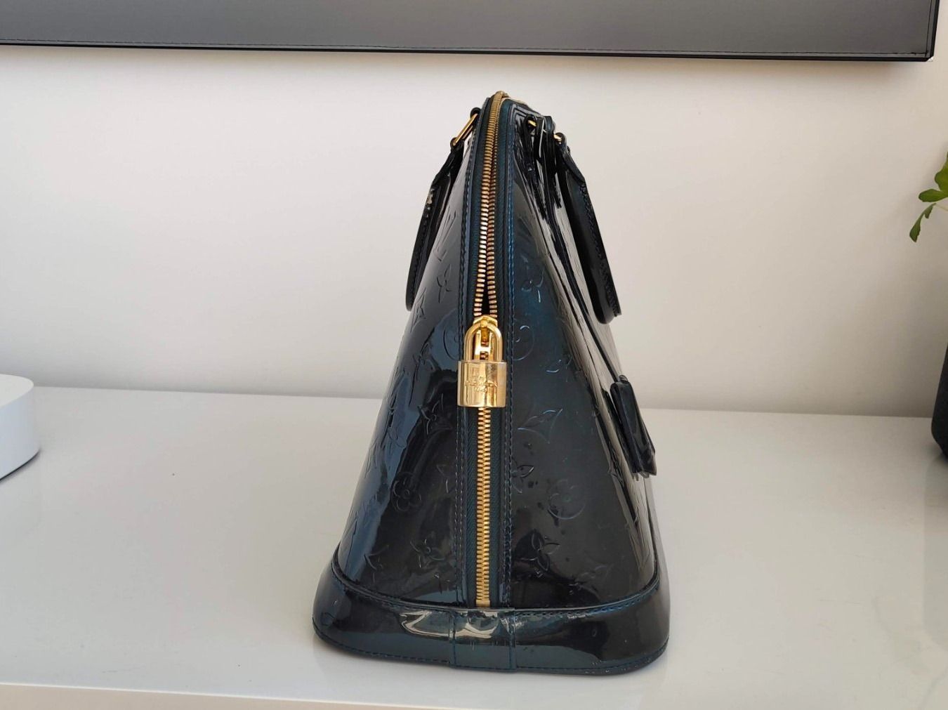 Louis Vuitton Borse da donna: Louis Vuitton Alma GM petrol / blau – Usato da Meilen venduto da Aphrodite87 3