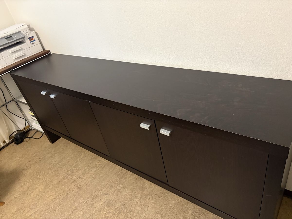 Cassettiere: Sideboard in Schwarzbraun – Usato da Uster venduto da upanddown23