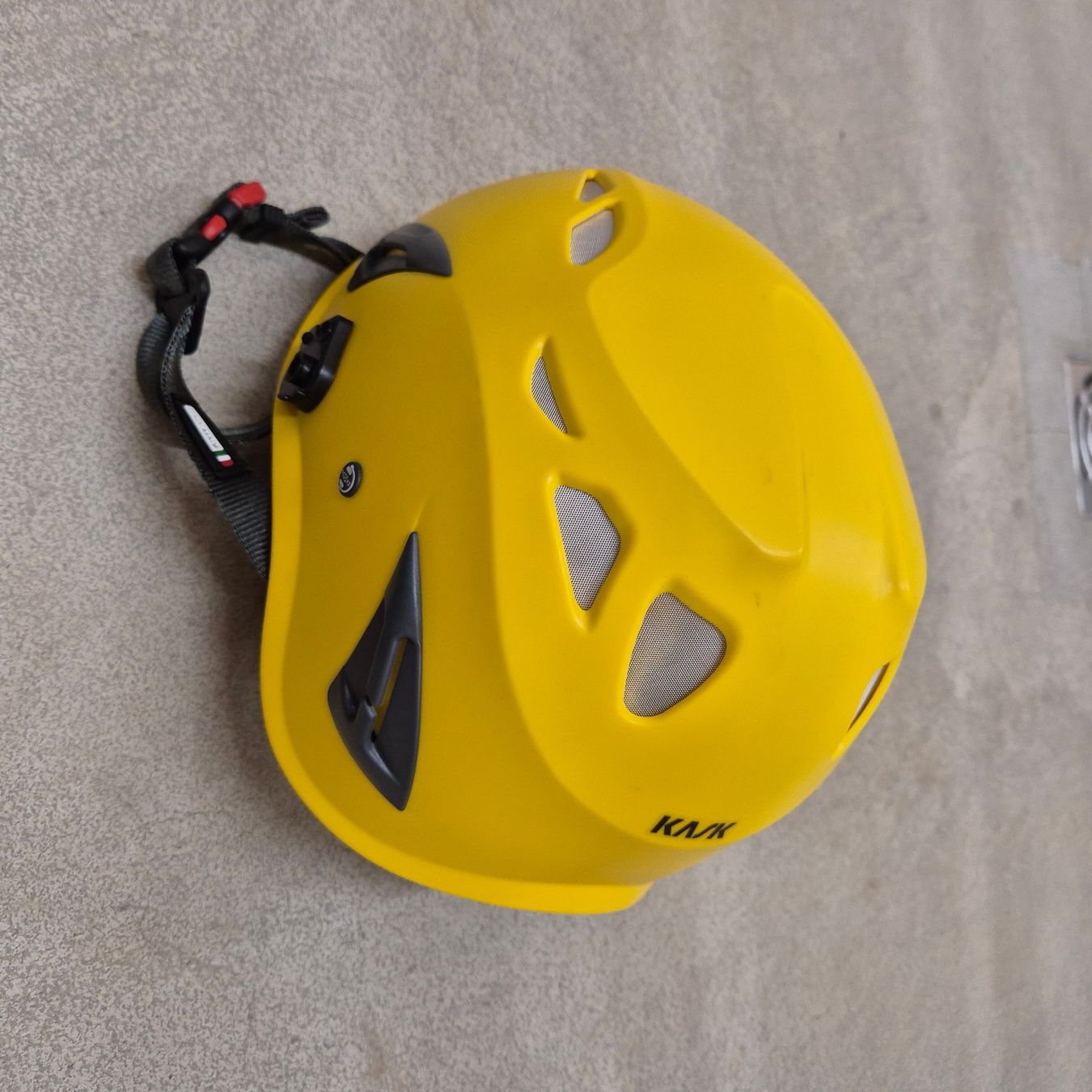 Kask Gesichts- und Gehörschutz: KASK PLASMA WORK Arbeitsschutzhelm gelb Grösse 51-63 cm – Gebraucht aus Schinznach Bad von Bingi02 1