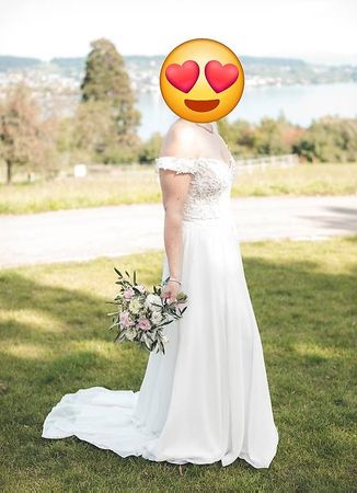 Elegantes Brautkleid