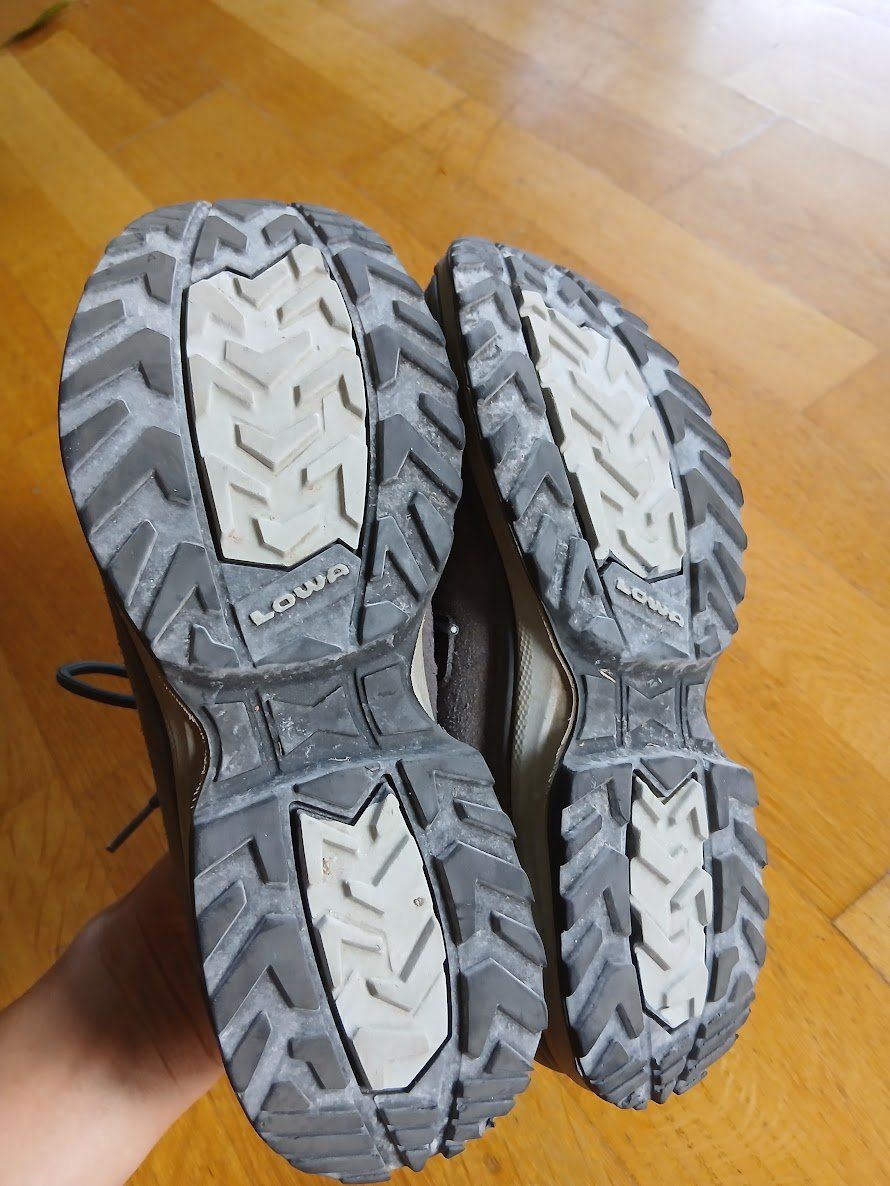 Lowa Scarpe da uomo: Trekkingschuhe Lowa – Usato da Dübendorf venduto da Fip05 3