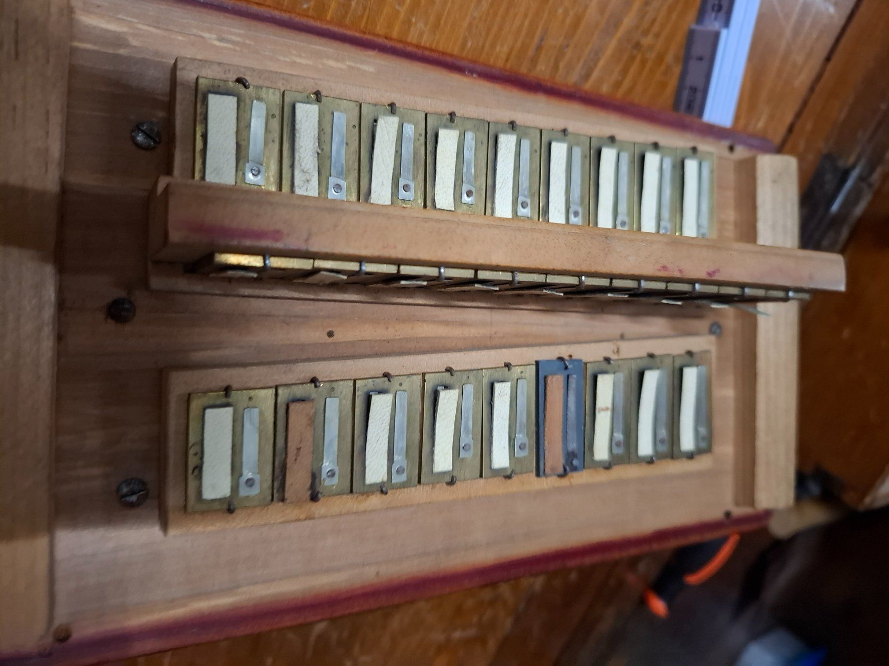 Strumenti musicali: langnauer orgeli – Usato da Villeneuve venduto da BibiVintage 9