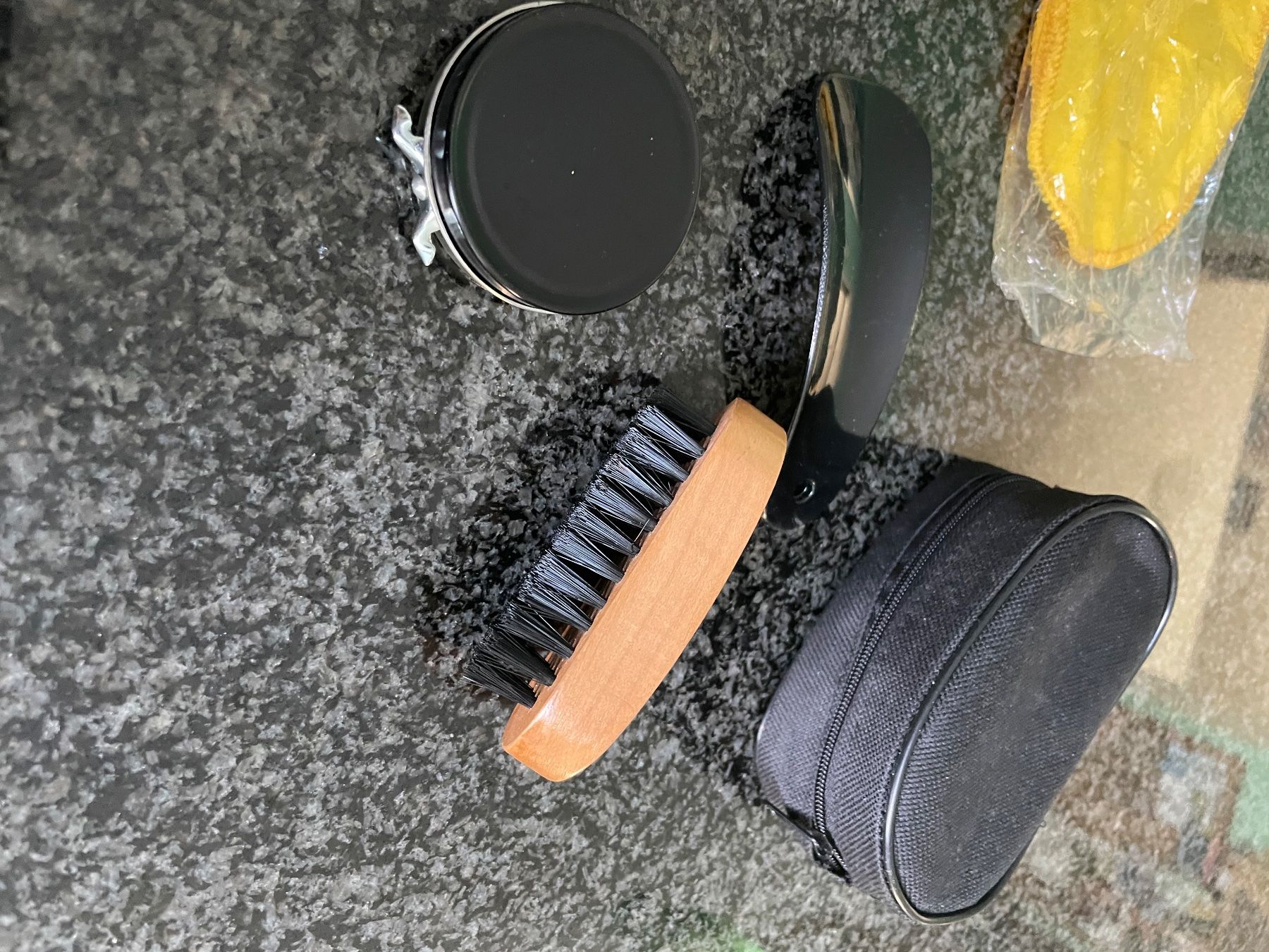 Prodotti di pulizia: Schuhputzset 5-teilig mit Etui neu – Nuovo e nell'imballaggio originale da ossingen venduto da franco057 4
