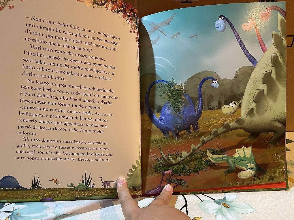 Bücher: 3 libri sui dinosauri + libro con scheletro mammut – Gebraucht aus Castel San Pietro von sab_lj2d 3