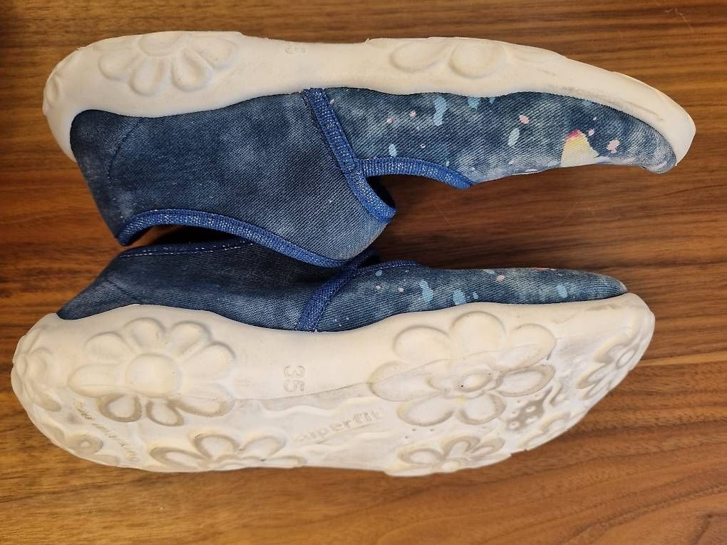 Chaussures filles: Supetfit Finken Gr. 35 – D'occasion à Zürich par ani_qj8q 1
