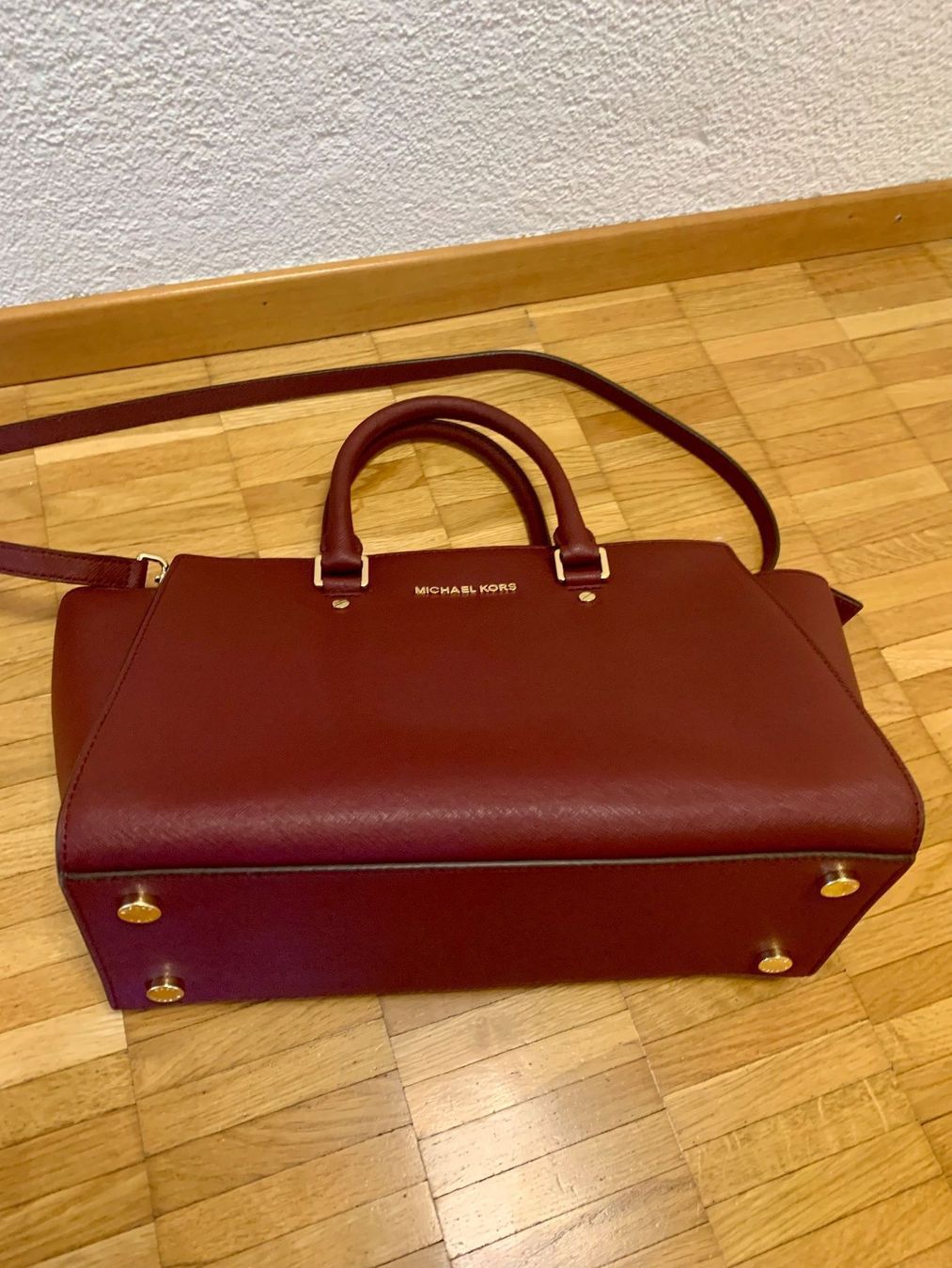 Michael Kors Borse da donna: Michael Kors Handtasche in Bordeaux – Usato da St. Gallen venduto da han_7nq6 7