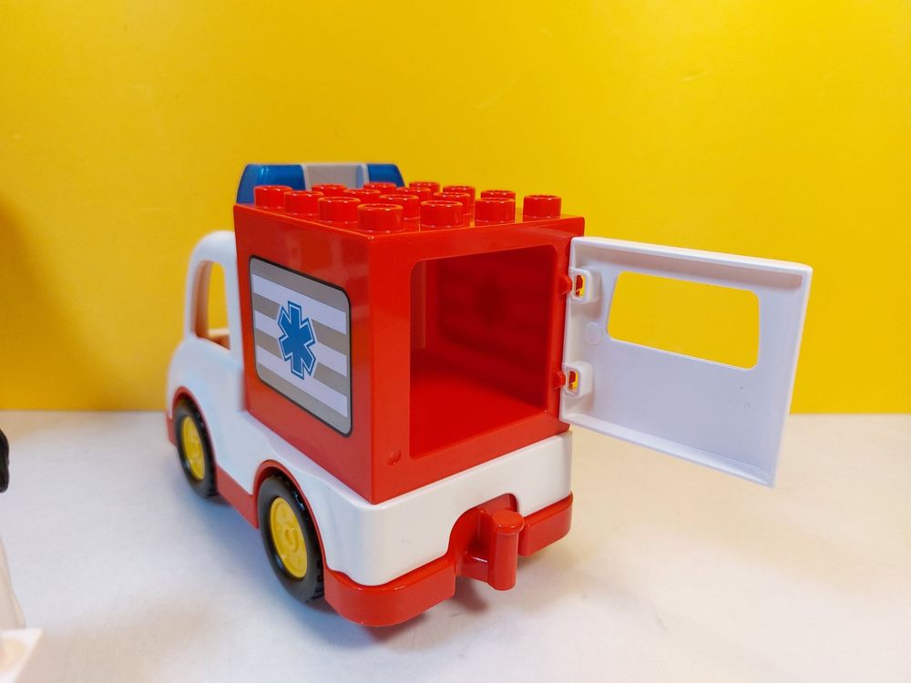 LEGO DUPLO 10527 Krankenwagen - Komplett (Gebraucht) in St.Gallen für ...