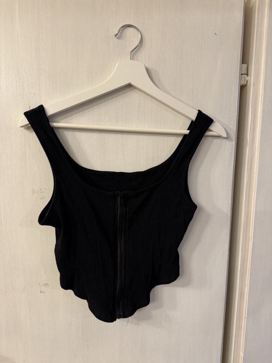 Tops: Reissverschluss Top – Gebraucht aus Niederurnen von Salome.r02