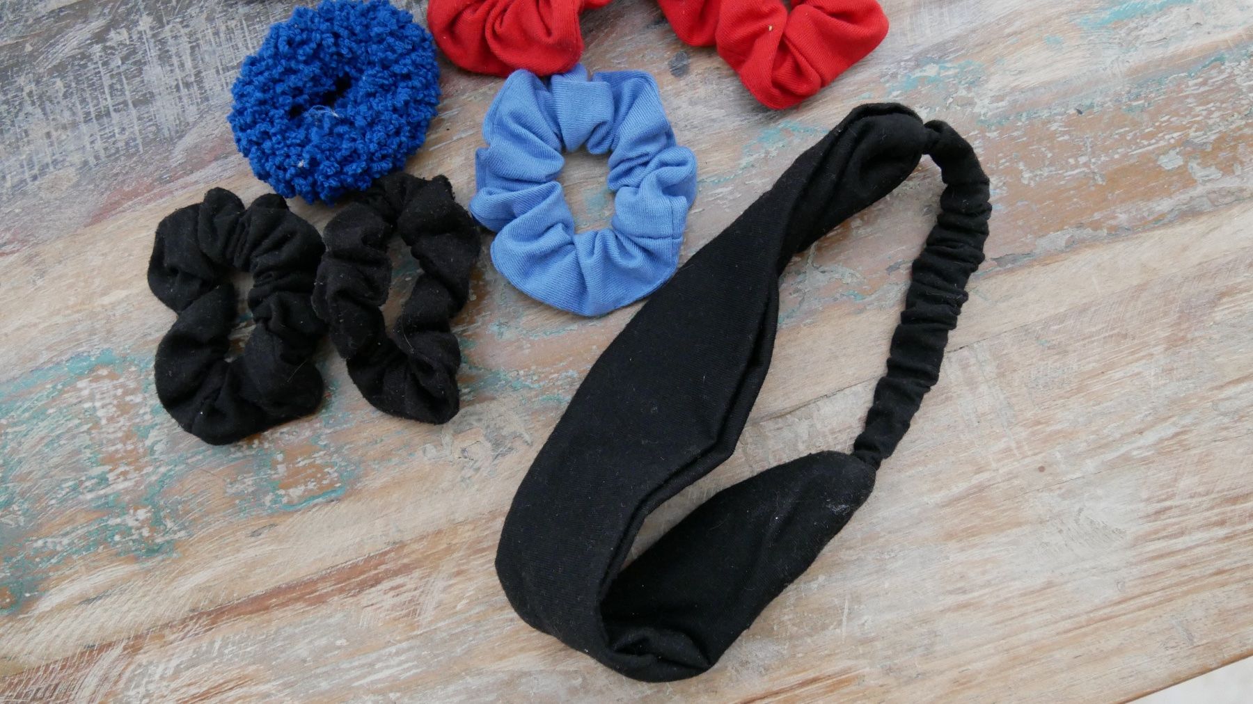 Accessori per capelli: Haargummis Scrunchies Haarband Set – Nuovo (secondo la descrizione) da Zürich venduto da julia_vina 3