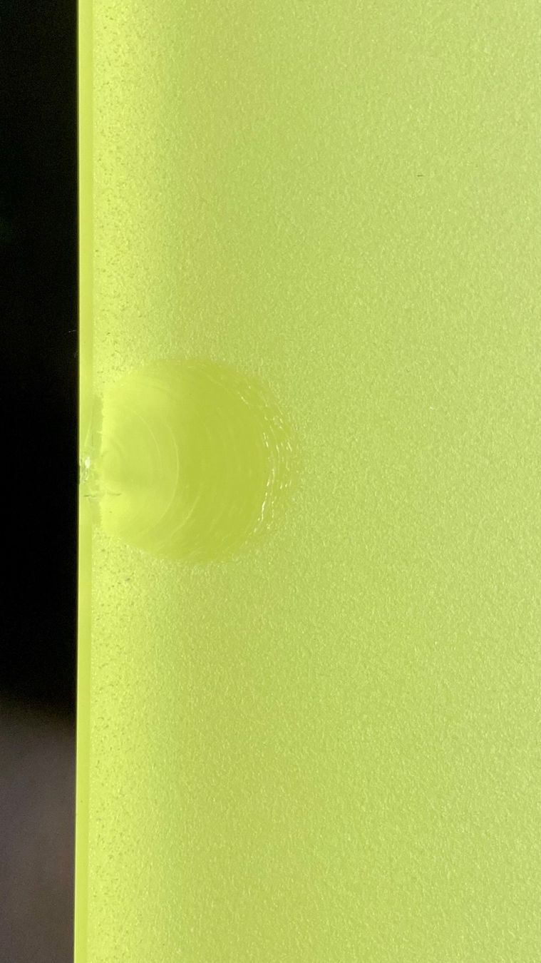 Tische: Couchtisch Chrom & Milchglas "Lemon" – Gebraucht aus Maur von Grandslam 3