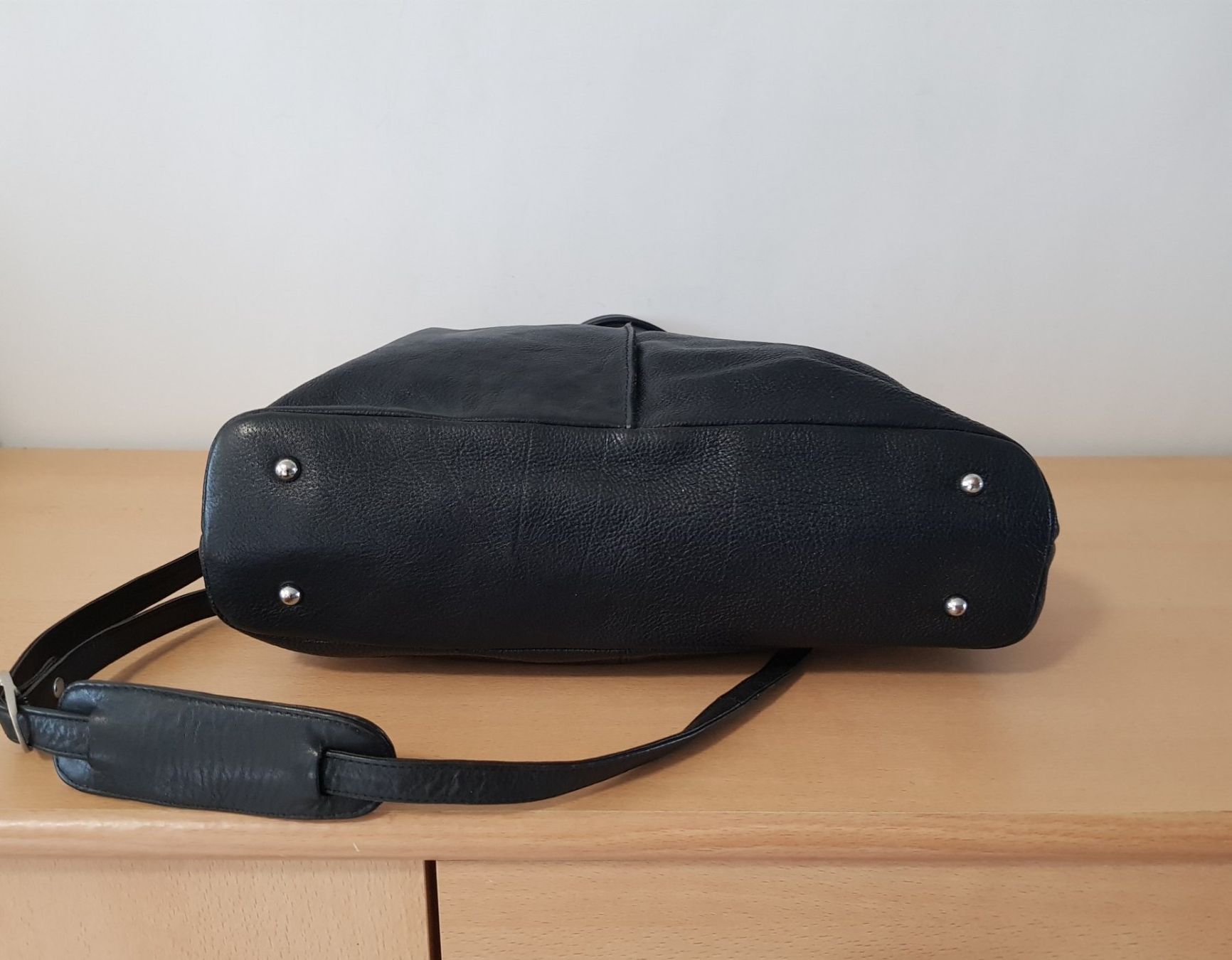 Esprit Sacs femmes: Esprit Collection Ledertasche – D'occasion à Basel par Birs868 4