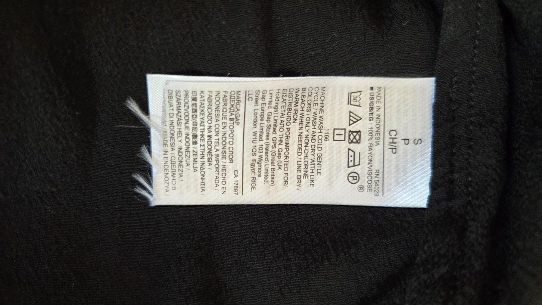 Gap Kleider: GAP Dress schwarz, S – Gebraucht aus Fislisbach von Maieriisli25 3
