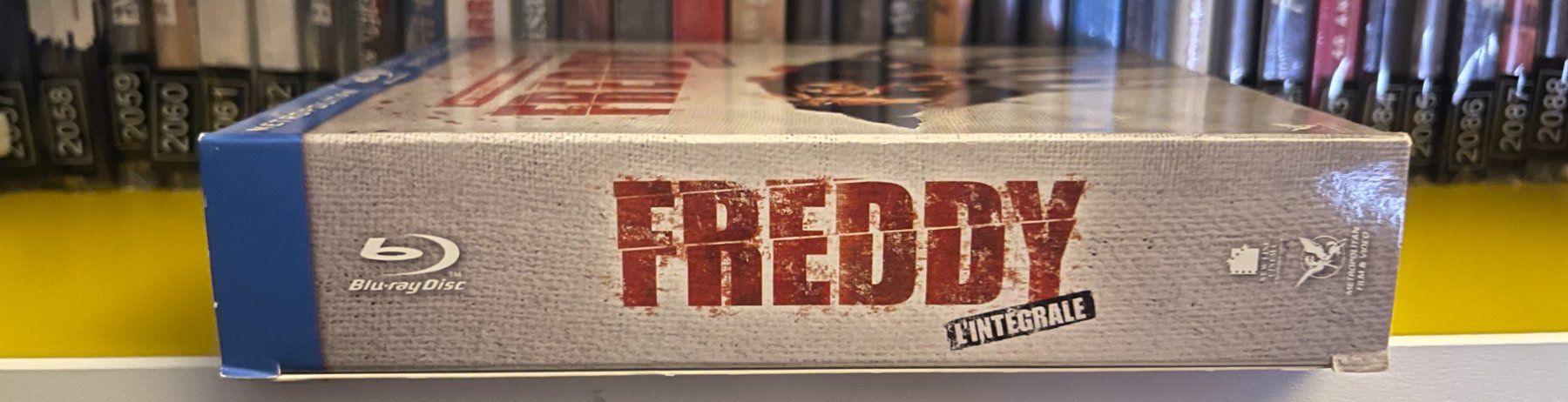 Tutti i DVDs: Freddy - L'Intégrale - Blu-ray avec comic book – Usato da Semsales venduto da __Florian__ 3