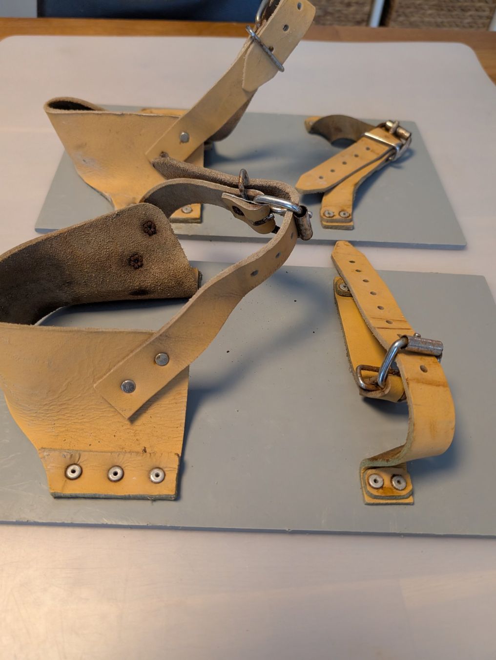 Scarpe da uomo: Gärtnerschuhe Rasen Schuh – Usato da Aarau Rohr venduto da Metabosch 2