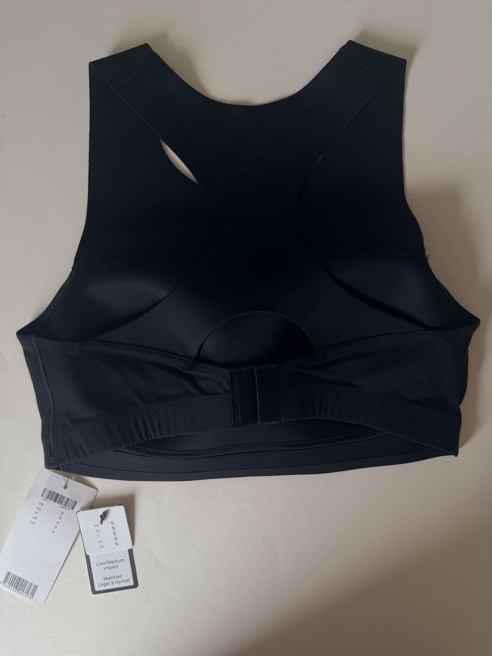 Chantelle Sonstige Unterwäsche: Soft-BH, CHANTELLE, Grösse S,  Farbe Schwarz – Neu und originalverpackt aus Rudolfstetten von gst_g7xl 6