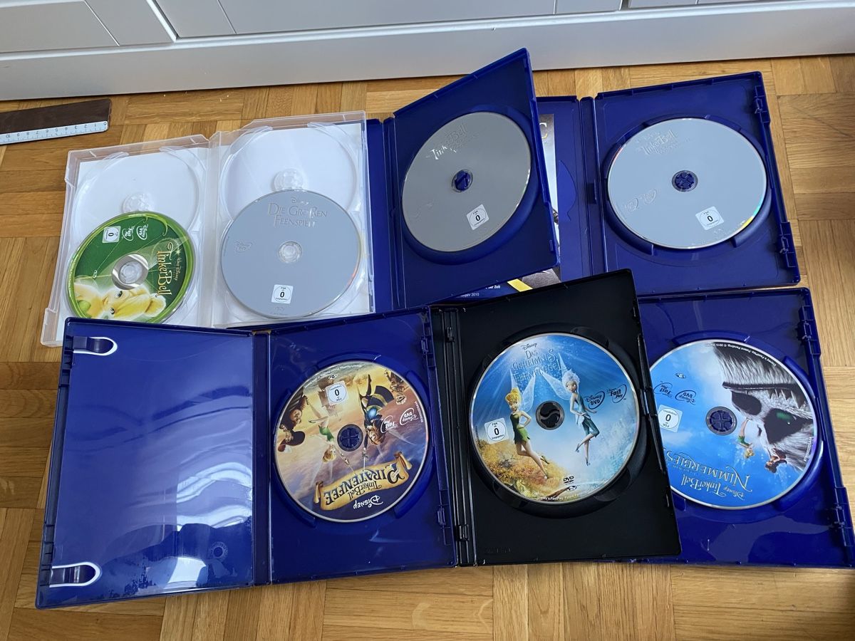 Tous les DVDs: 6 Tinkerbell DVDs Komplette Set – D'occasion à Givisiez par dor_xb9k 1