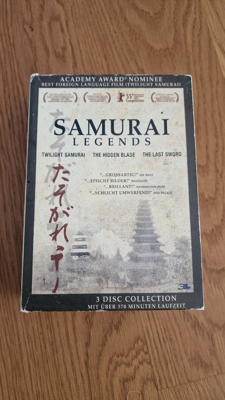 Tutti i DVDs: Samurai Legends 3 Disc Collection DVD Box Set Rare Sammlung  – Usato da Urtenen-Schönbühl venduto da Saints67