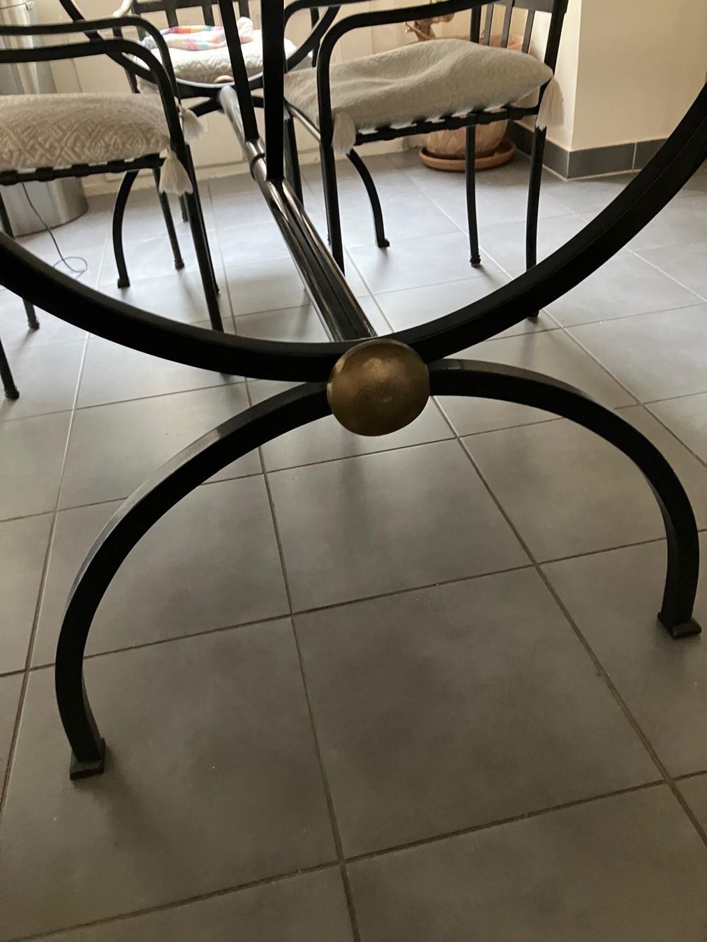 Tables: Table marbre fer forgé Desforges – D'occasion à Chêne-Bougeries par Bambideluxe 3