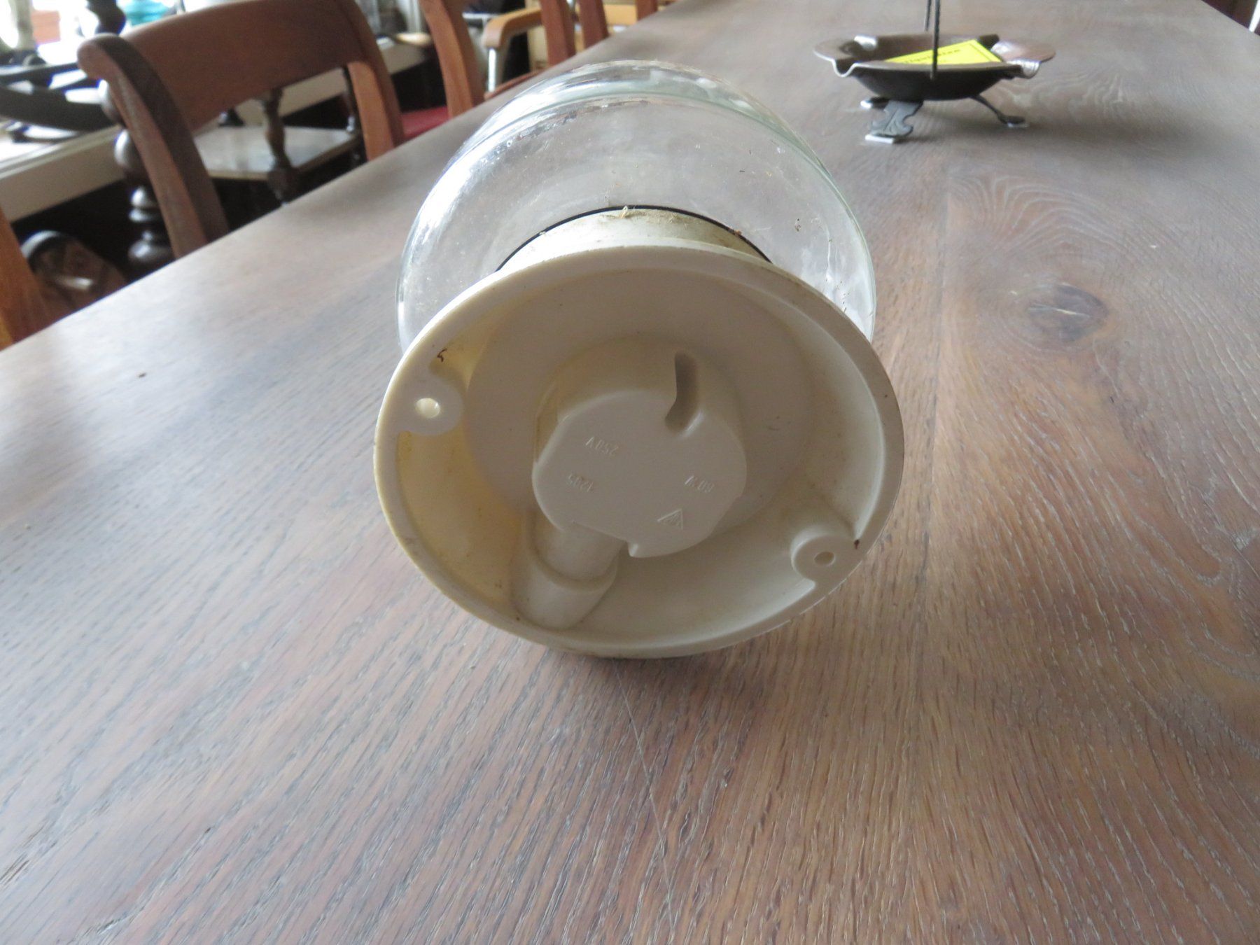 Lustres & lampes de plafonds: antike Deckenlampe / Stalllampe – D'occasion à Ruswil par Mfladibus 2