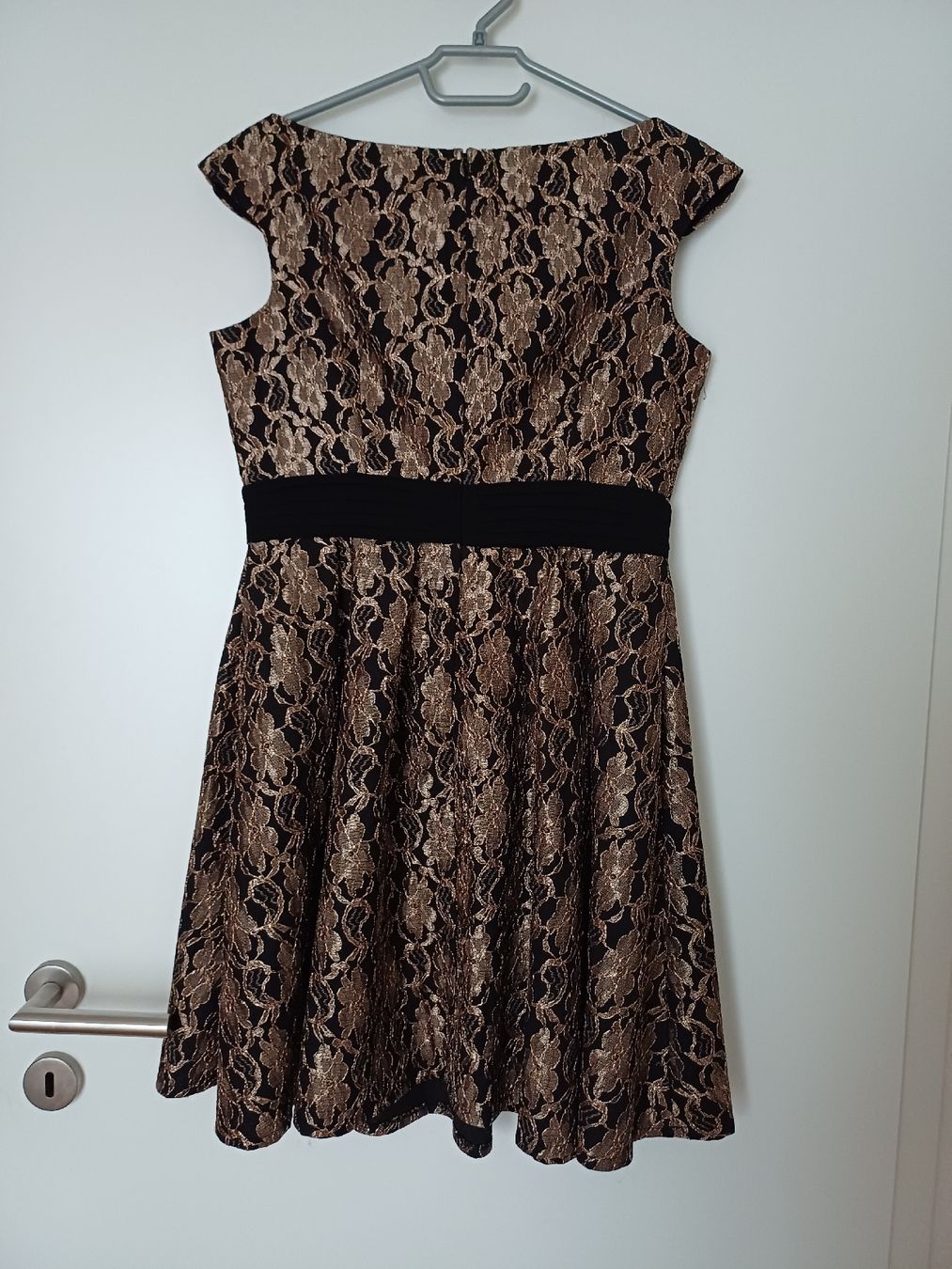 Kleider: Robe, Little Mistress, 40 – Gebraucht aus Boudry von JulieG13 3