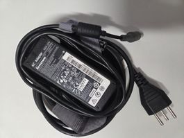 Lenovo Netzteil 20v 1.5A Netzgerät 42T5283 65W AC Adapter