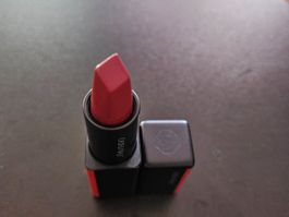 Shiseido Lippenstift, Farbe Exotic Red, New!