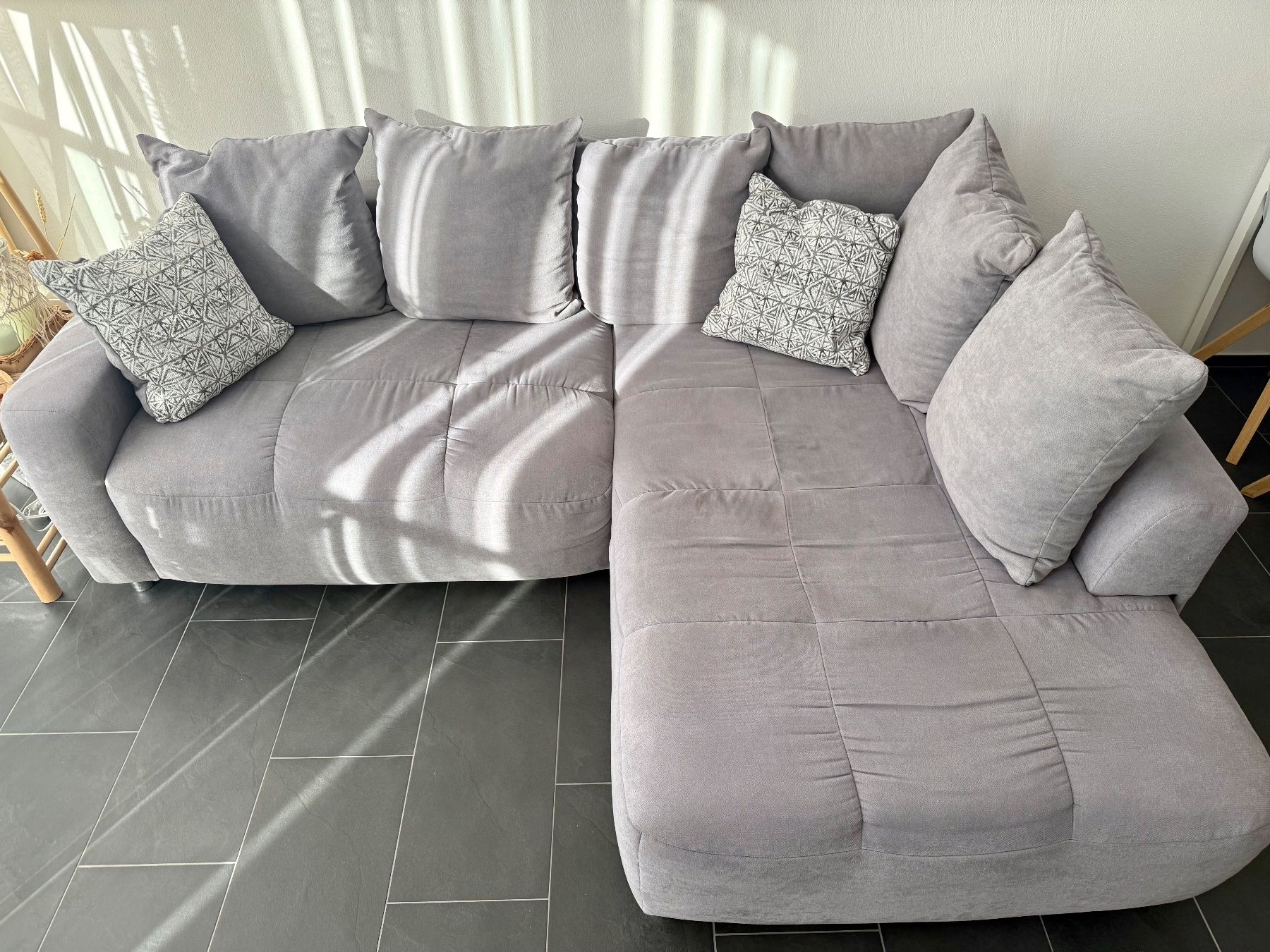 Sofas: Ecksofa grau mit Schlaffunktion, gebraucht – D'occasion à Chur par marioedav