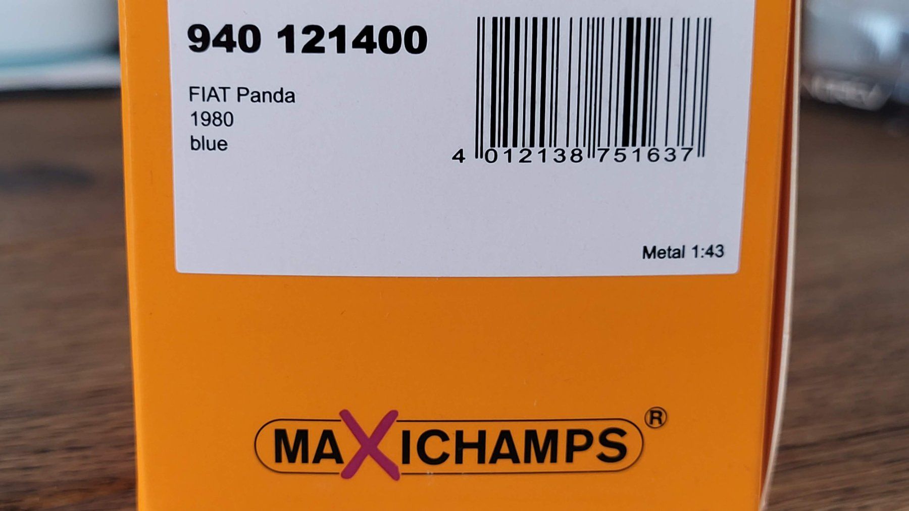 Modellini d'auto: Fiat Panda 1:43 Maxichamps – Usato da Rothrist venduto da Juana5 3