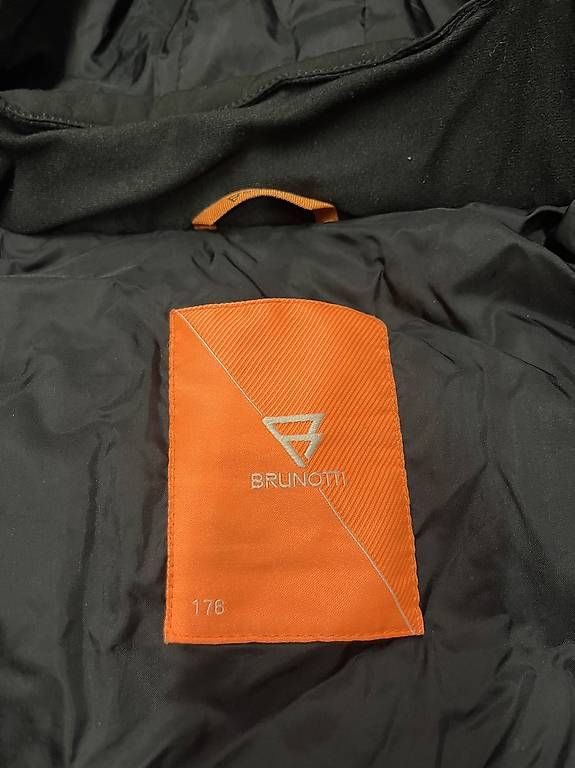 Giacche & Cappotti: Winter Jacke Brunotti 176 – Usato da Aesch ZH venduto da sebyiran 1