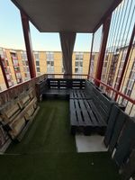10x Euro Paletten Schwarz als Sitzgelegenheit gebraucht