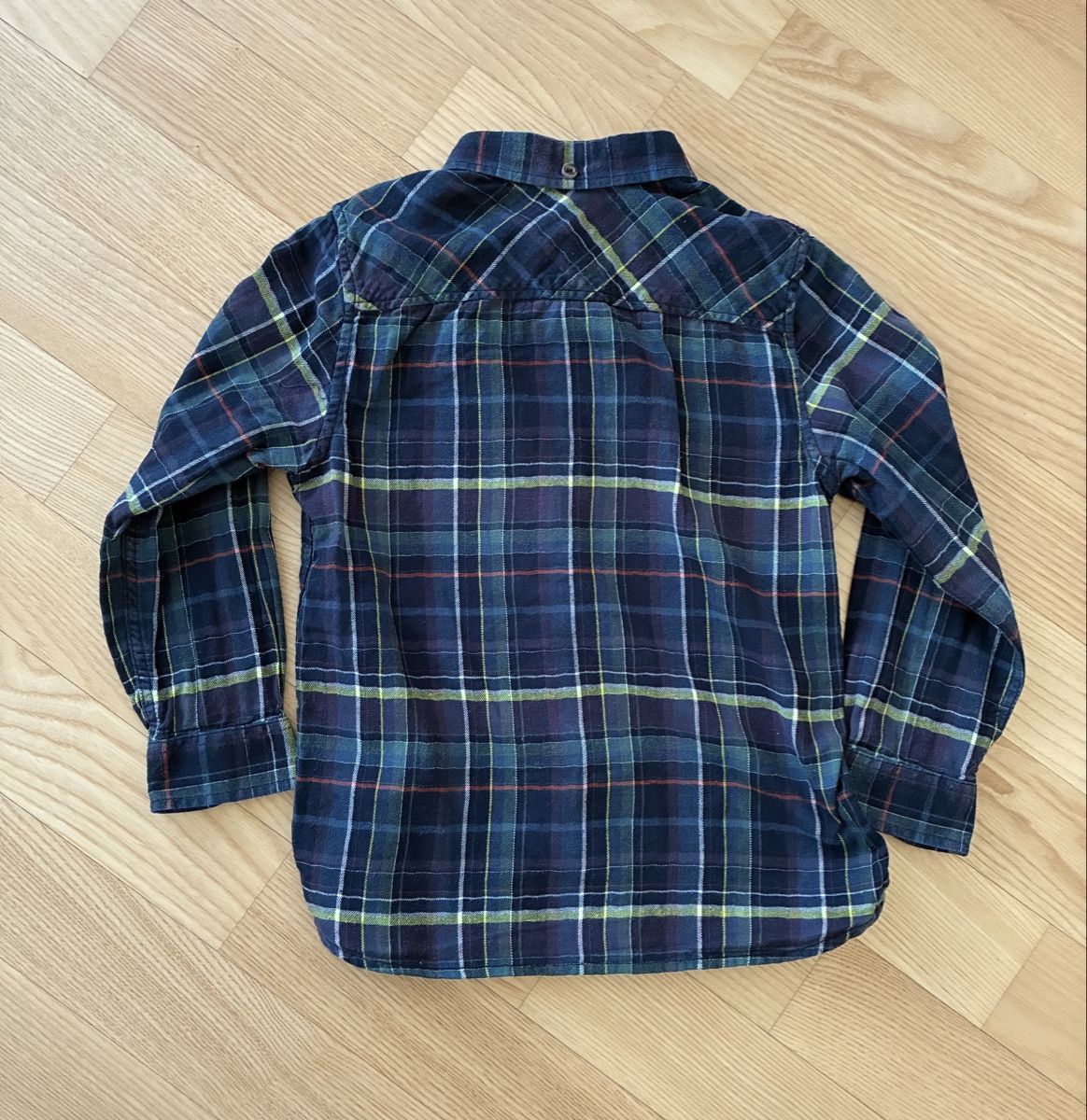 H&M Camicie, T-shirt & Polo: Hemd Boys Grösse 110 – Usato da Stallikon venduto da shop100 1