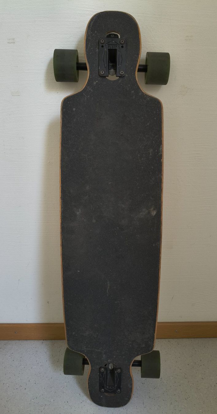 Skateboards: Longboard Rise gebraucht 96cm – Usato da Rapperswil SG venduto da benjam_int