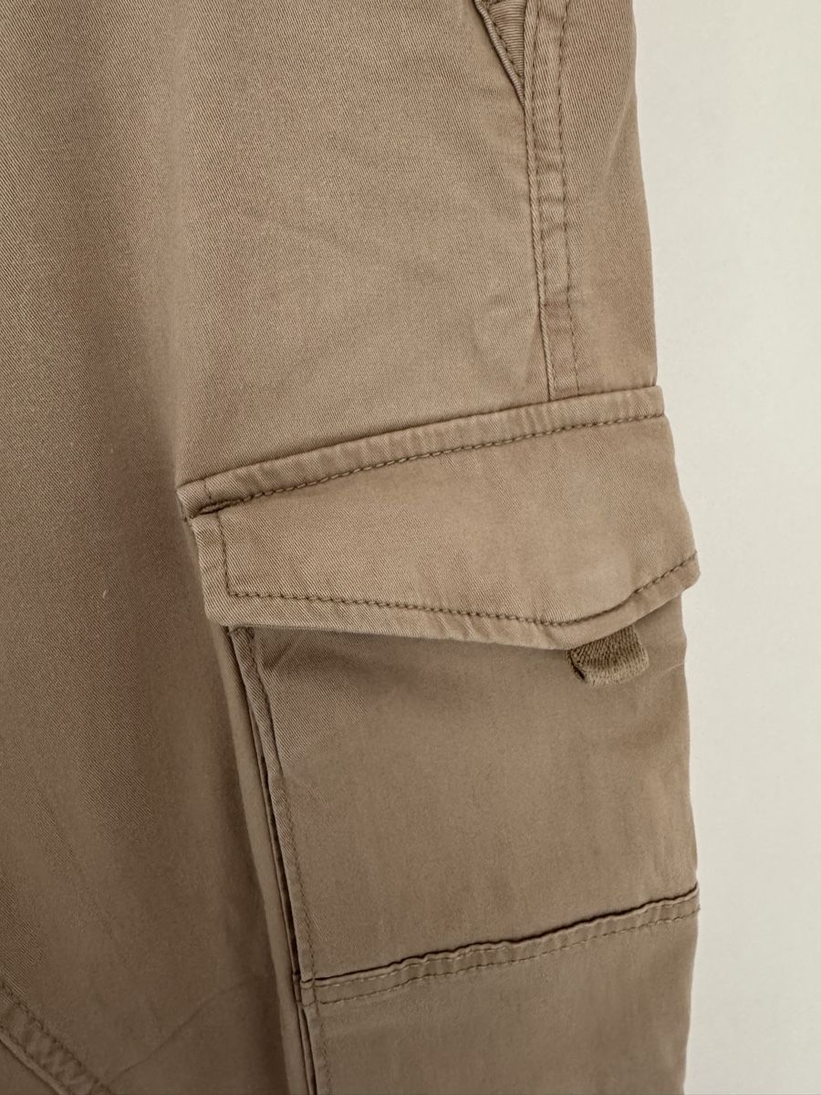 Jack & Jones Hosen: Herren Cargo Hose, beige, Grösse 34 – Gebraucht aus Emmenbrücke von Florentina27 5