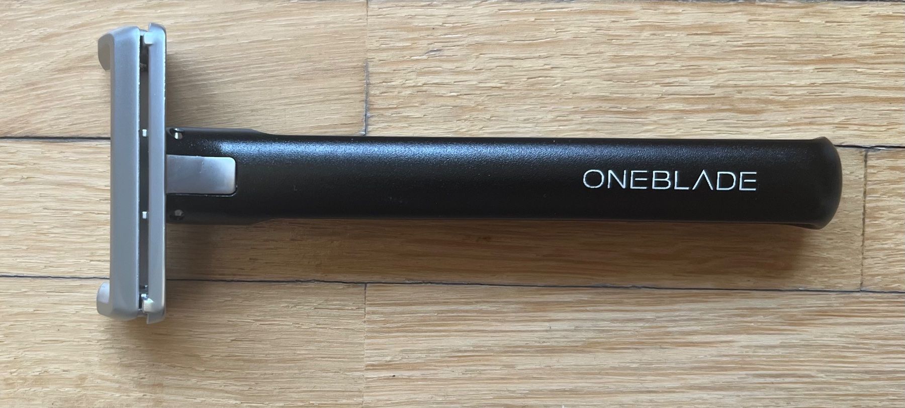 Rasoi & Lamette da barba: ONEBLADE ELEMENT RAZOR schwarz neu mit 210 Klingen ! – Nuovo e nell'imballaggio originale da Rüti ZH venduto da Mazsola777 2