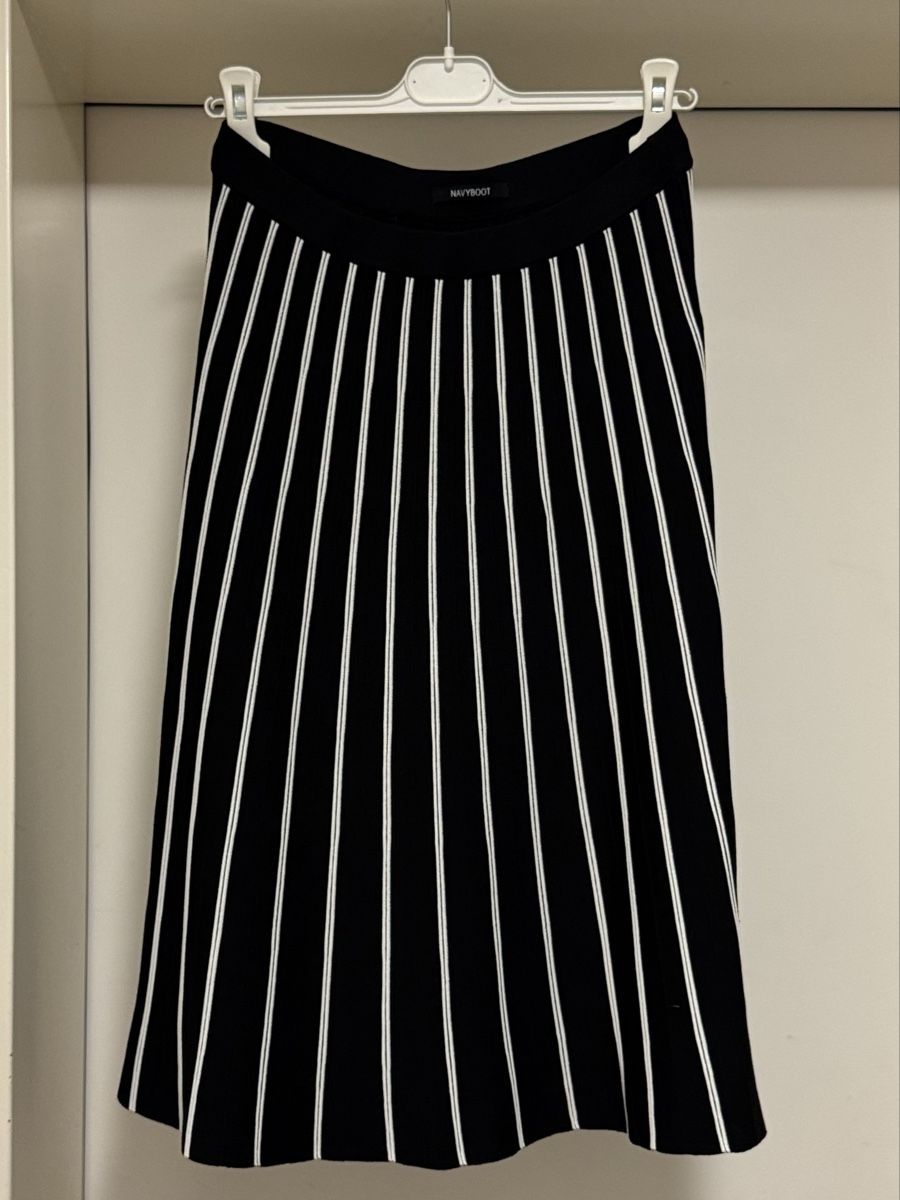 Navyboot Röcke: NAVYBOOT striped elastic Skirt  – Neu (gemäss Beschreibung) aus Spreitenbach von Mutter001
