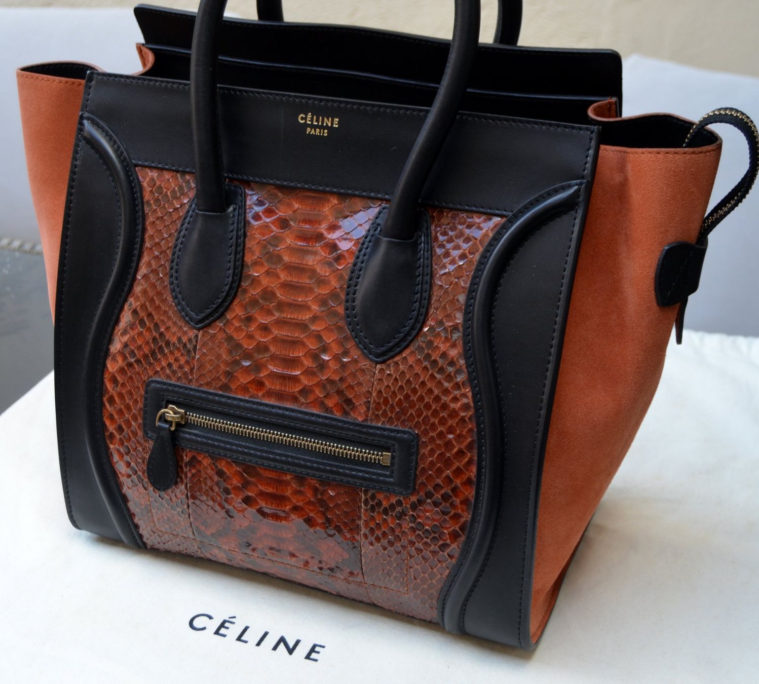 Celine Sacs femmes: Céline Luggage Python Taache / sac – D'occasion à Collonges par Auganien 2