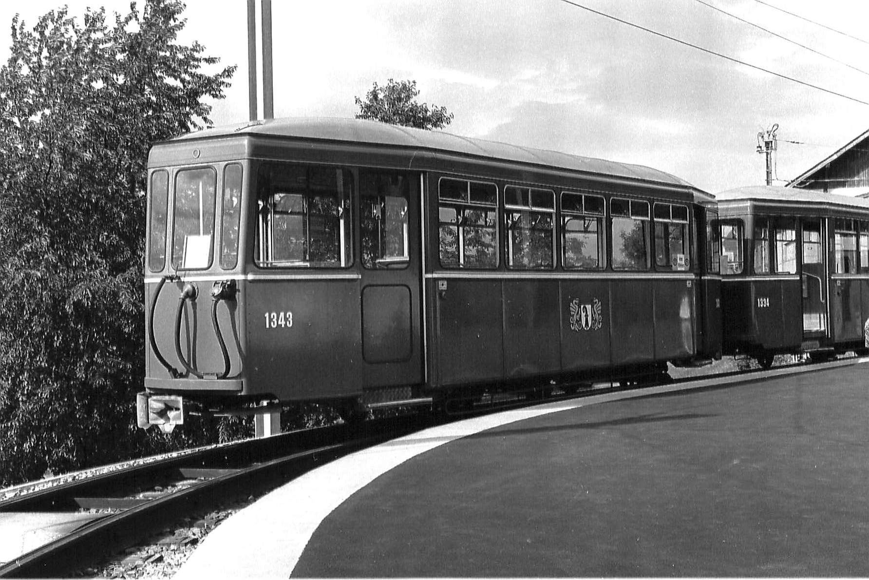 Cartoline postali: TRAM Basel retro bianco Foto – Usato da Biasca venduto da Blenio71