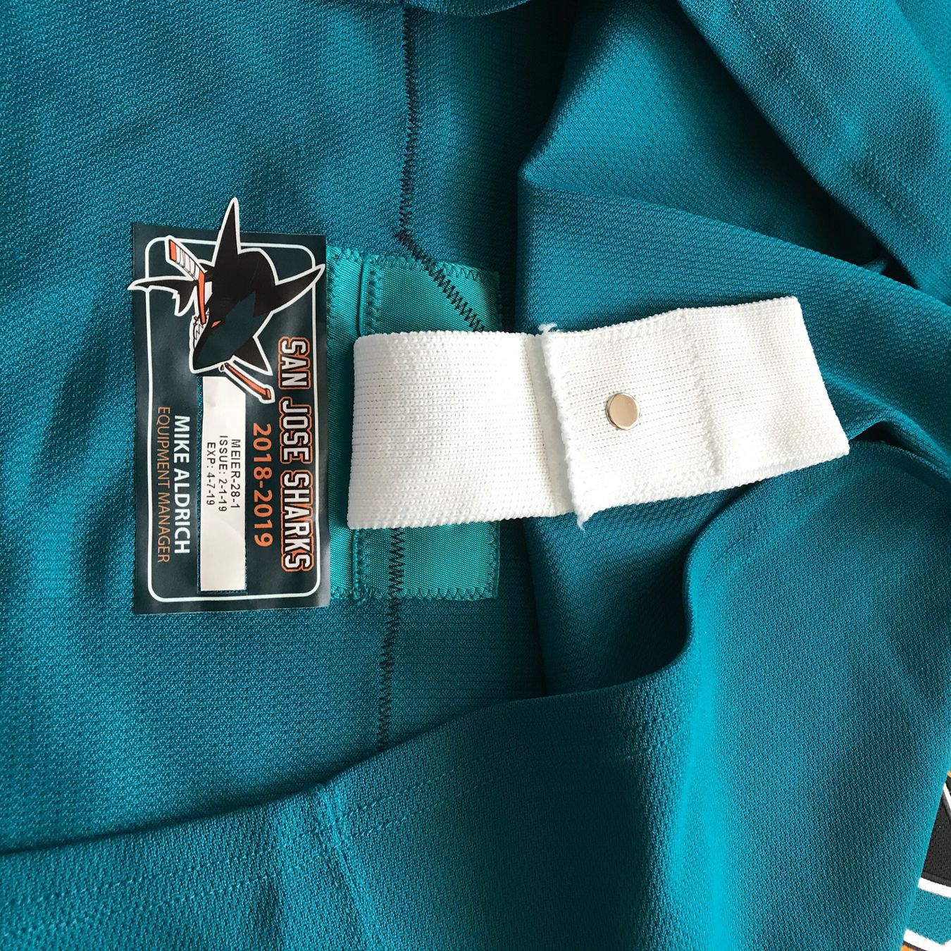 Gameworn Canottiere & Pantaloni: San Jose Sharks 2018-19 game worn Timo Meier – Usato da Bern venduto da Myloulou 5