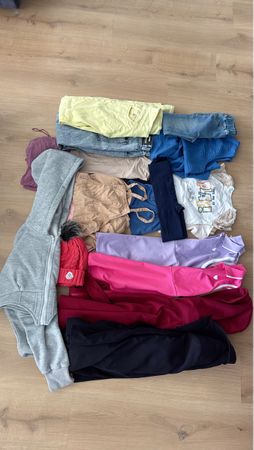 Kleiderpaket verschiedene Grössen für Flohmarkt