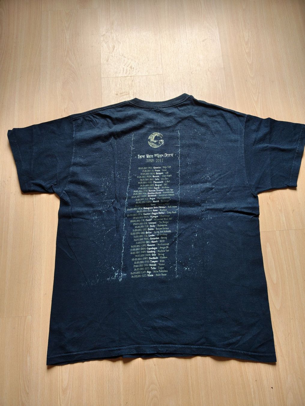 T-shirt: T-Shirt Nile, taille L – Usato da St-Aubin-Sauges venduto da Cradle_of_Shirt 1