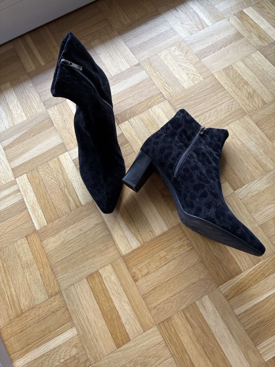 Kaiser Chaussures femmes: Bottines Peter Kaiser noires 39 – Neuf (Voir description) à Martigny par marithe60 1