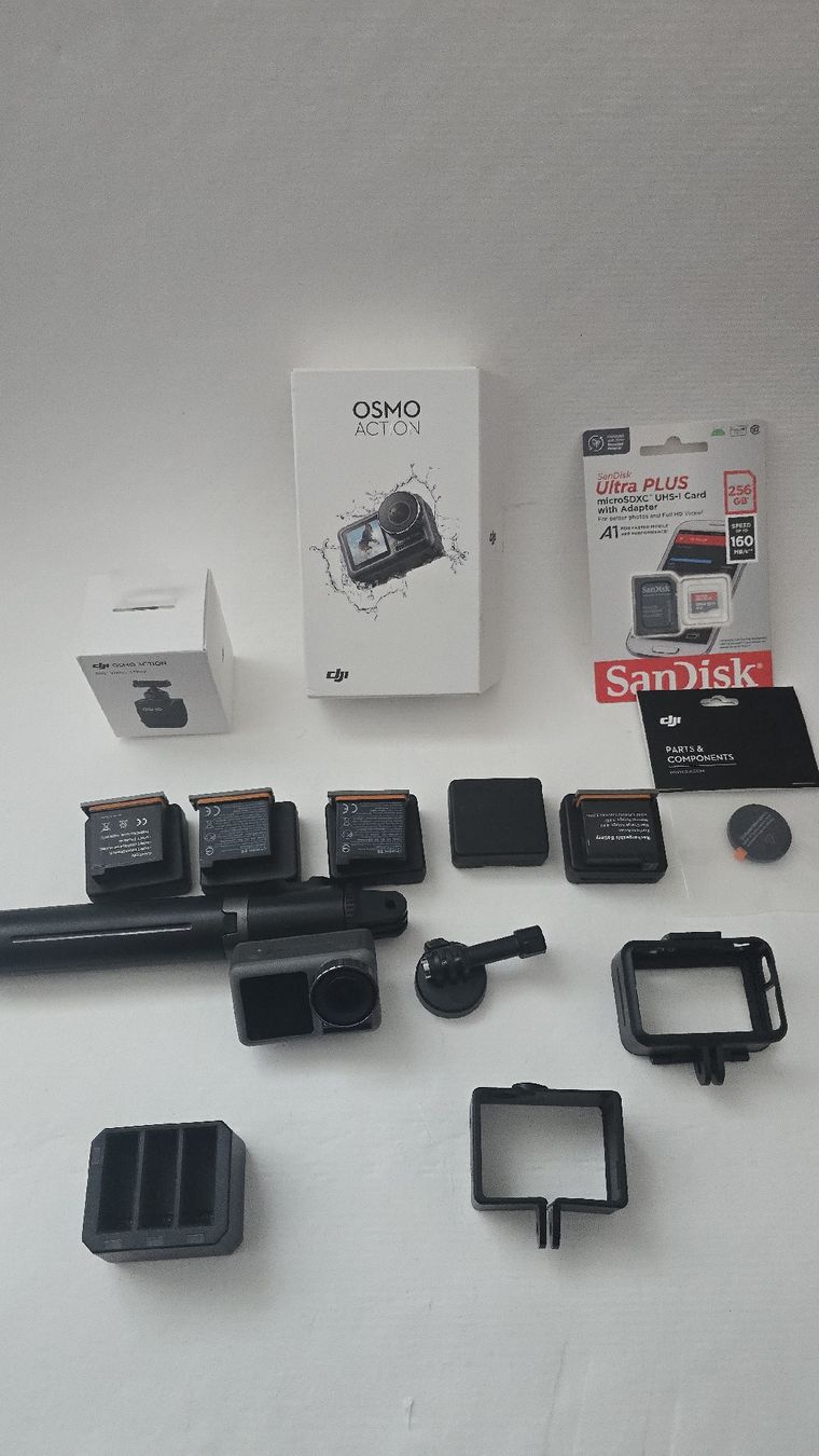 DJI Action Cam: Osmo action mit viel Zubehör – Gebraucht aus Derendingen von Profivark