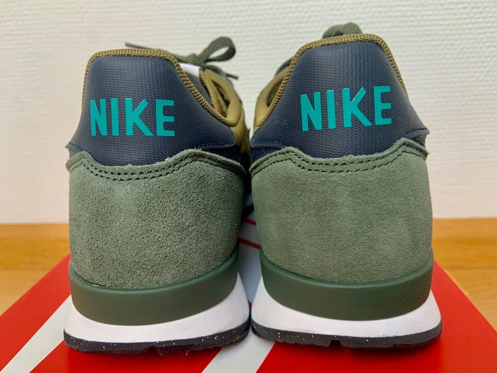 Nike internationalist outlet military green